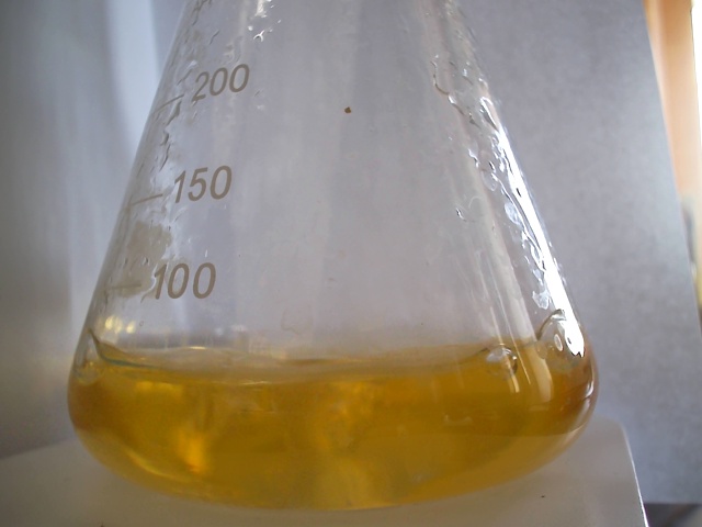 /flt/ai-titration/raw/commit/34037812b835c24faee100b33c426bc53a6858af/Picture_Train/data/train/yellow/1710925323.jpg